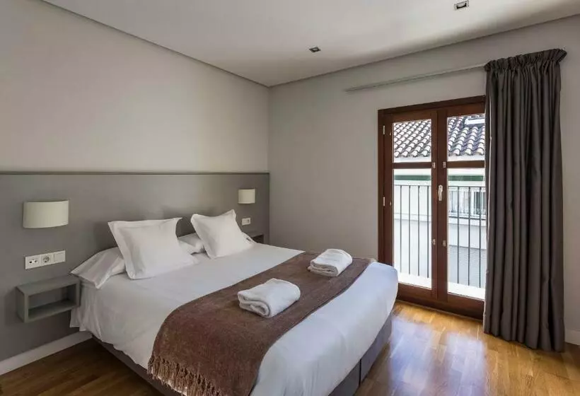 テラス付き１ベッドルームアパートメント, Mon Suites Catedral