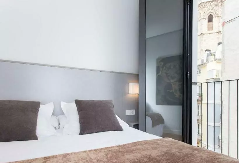 テラス付き１ベッドルームアパートメント, Mon Suites Catedral