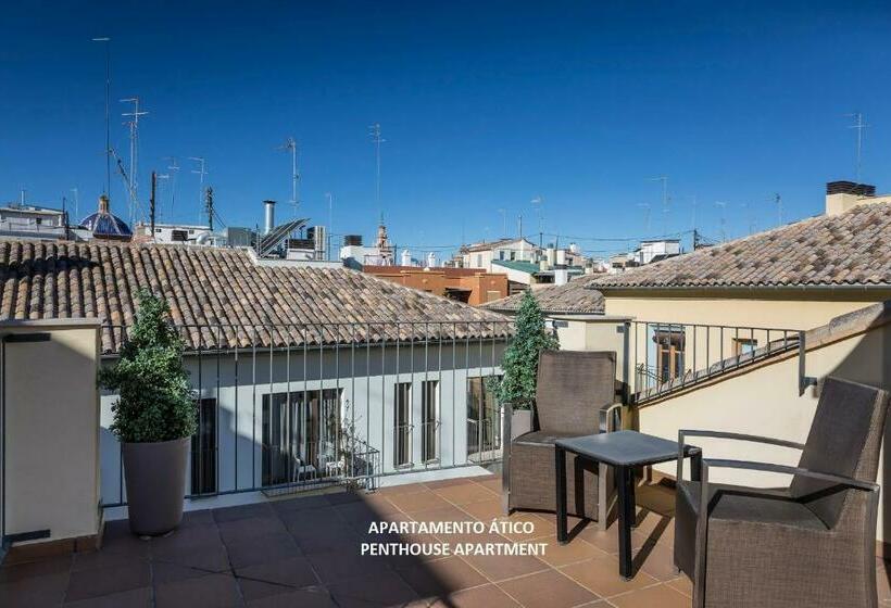 آپارتمان 1 خوابه با تراس, Mon Suites Catedral