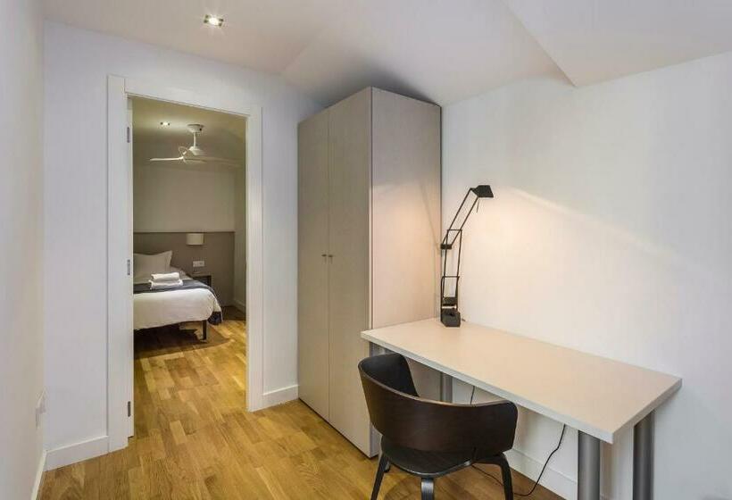 آپارتمان 4 خوابه, Mon Suites Catedral