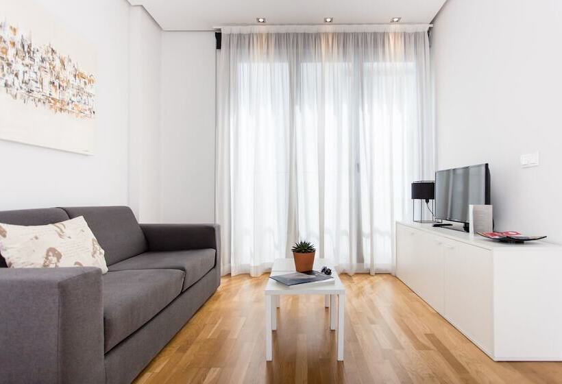 آپارتمان 2 خوابه, Mon Suites Catedral