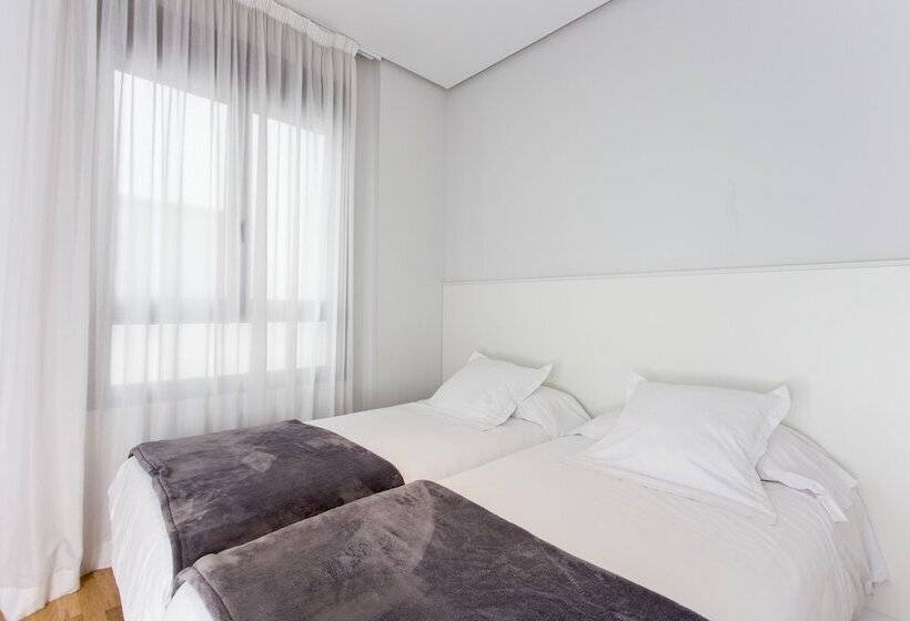 آپارتمان 4 خوابه, Mon Suites Catedral