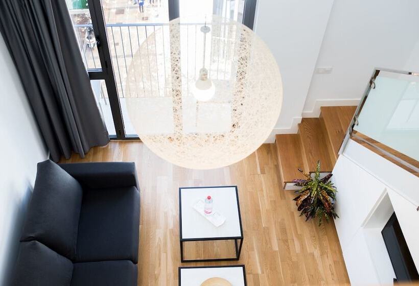 آپارتمان 4 خوابه, Mon Suites Catedral