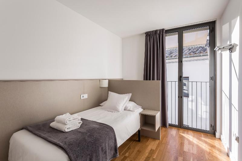 آپارتمان 3 خوابه, Mon Suites Catedral