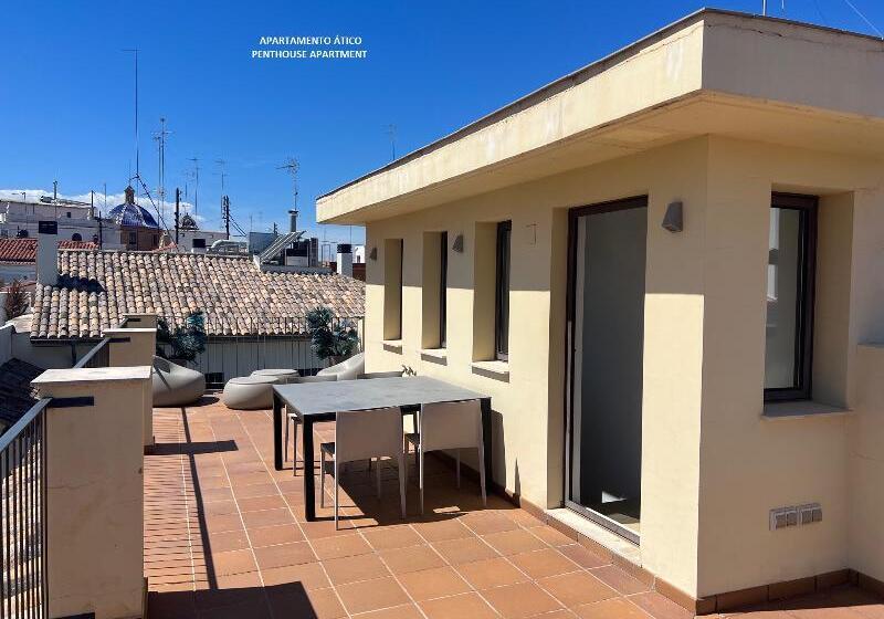 آپارتمان 1 خوابه با تراس, Mon Suites Catedral