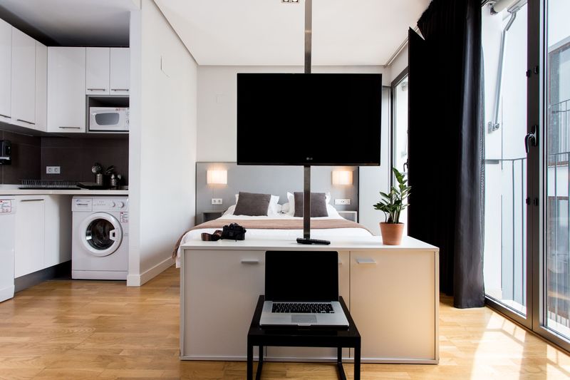 إستوديو قياسى, Mon Suites Catedral