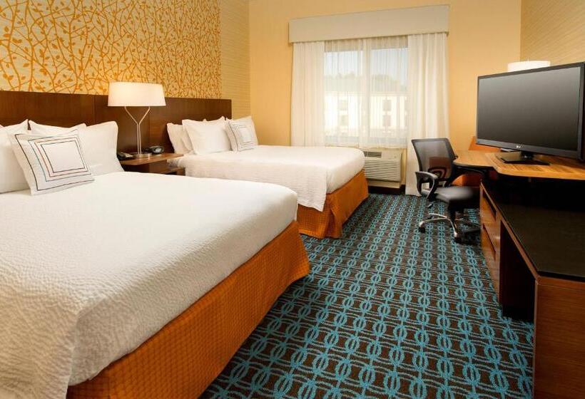 غرفة قياسية سرير كينج لذوى الإحتياجات الخاصة, Fairfield By Marriott Inn & Suites Knoxville Turkey Creek