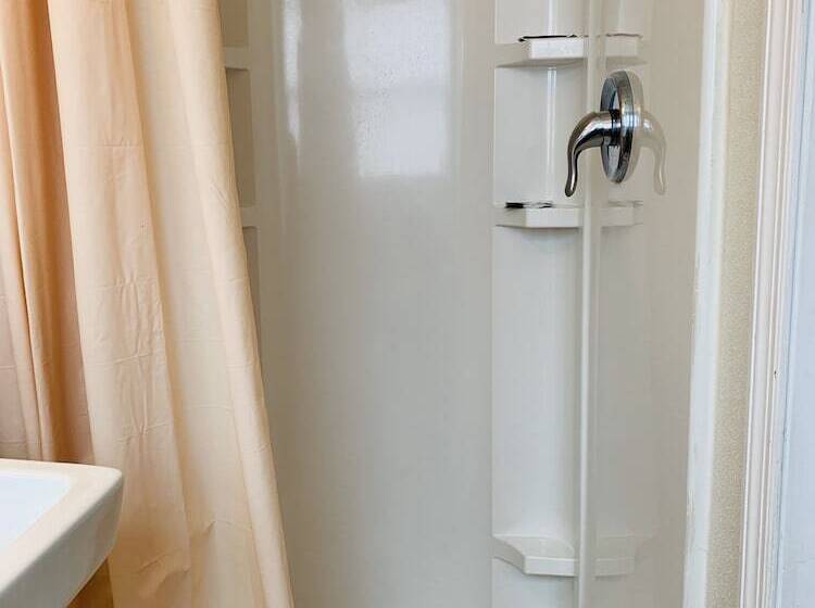 غرفة قياسية, Franklin Terrace Motel