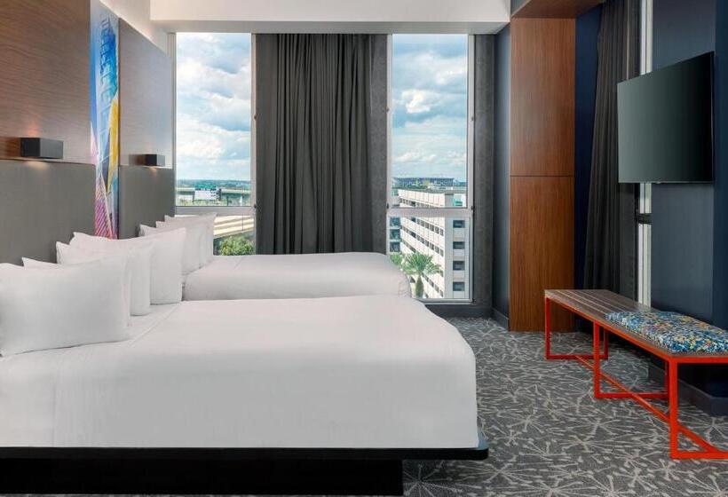 Люкс, Aloft Orlando Downtown