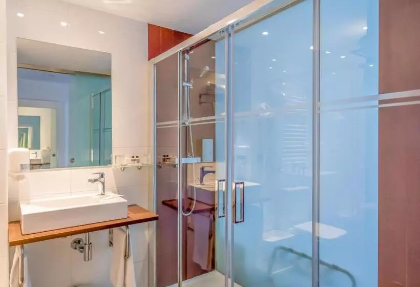 Superior Room with Terrace, Apolonia Soria