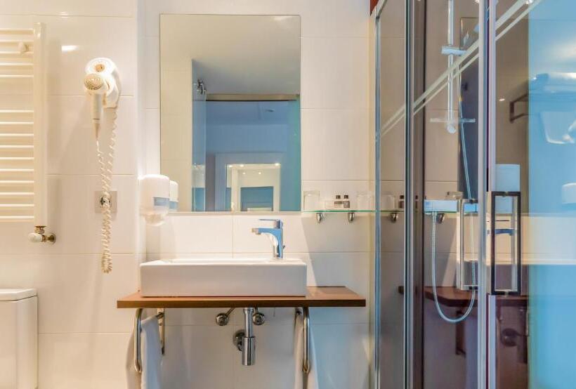 带露台的高档房间, Apolonia Soria