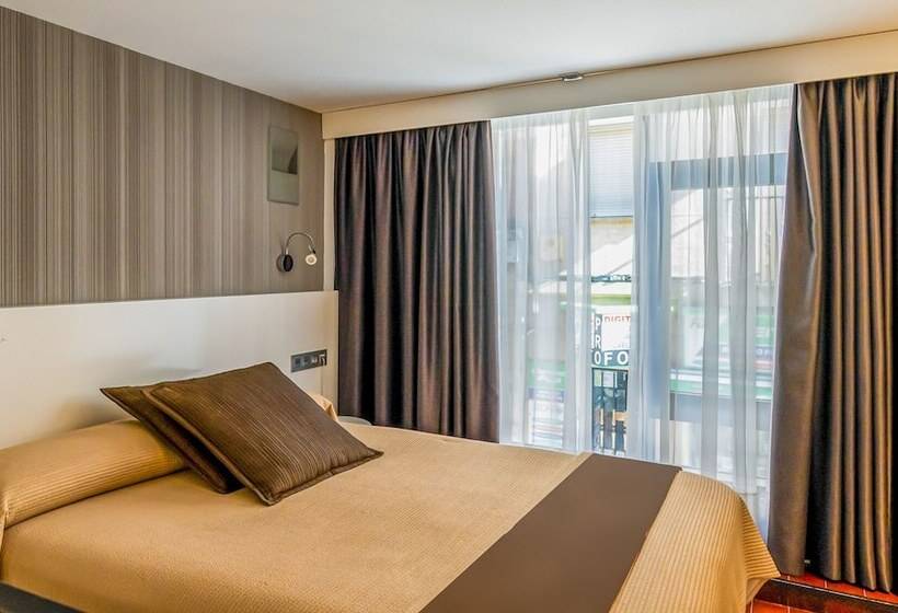 经济房, Apolonia Soria