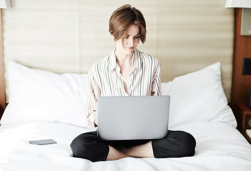 标准间, Boutique At Grand Central