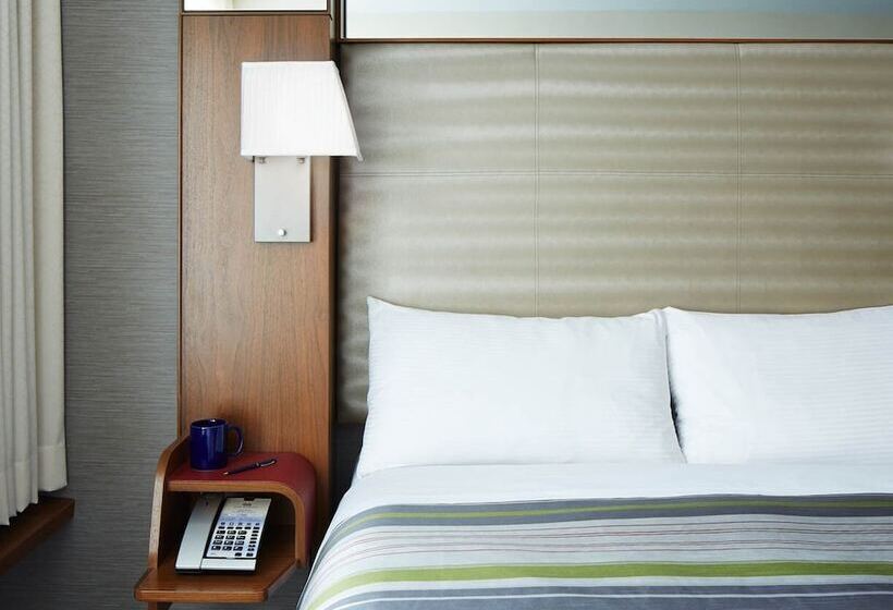 标准间, Boutique At Grand Central