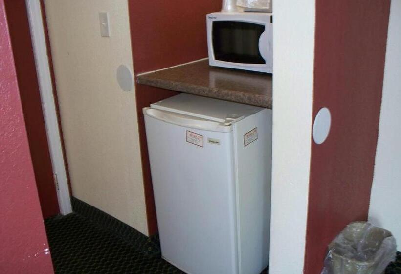 Люкс, Budget Inn & Suites