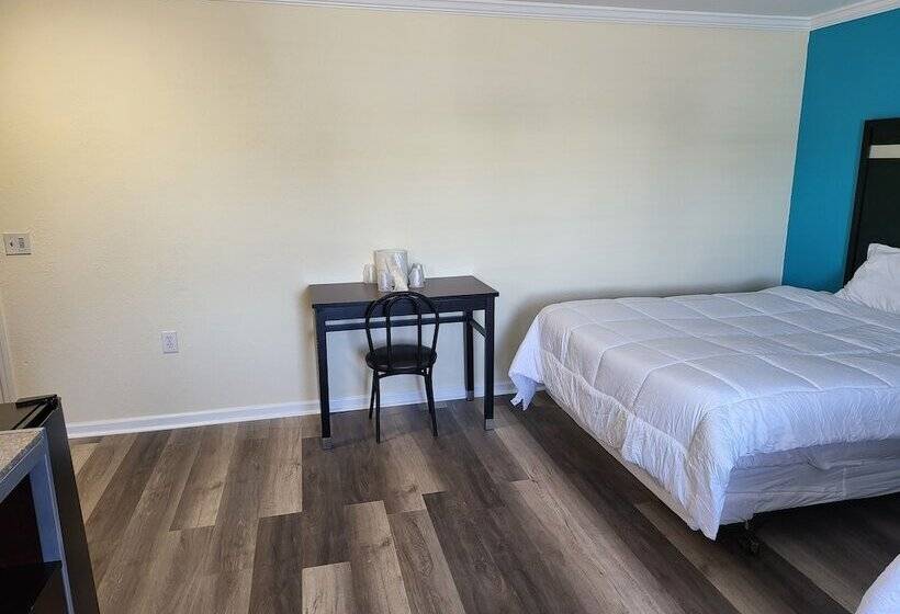 스위트, Budget Inn & Suites