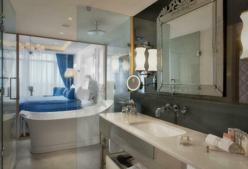 اتاق سوپریور با چشم‌انداز, Cvk Park Bosphorus Hotel Istanbul