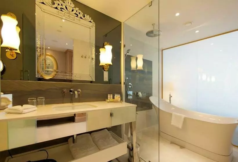 اتاق سوپریور با چشم‌انداز شهر, Cvk Park Bosphorus Hotel Istanbul