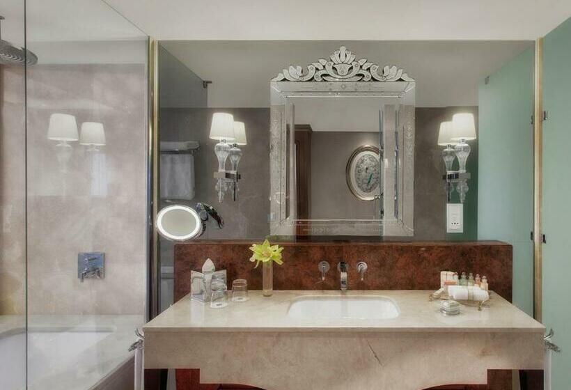 اتاق سوپریور با چشم‌انداز شهر, Cvk Park Bosphorus Hotel Istanbul