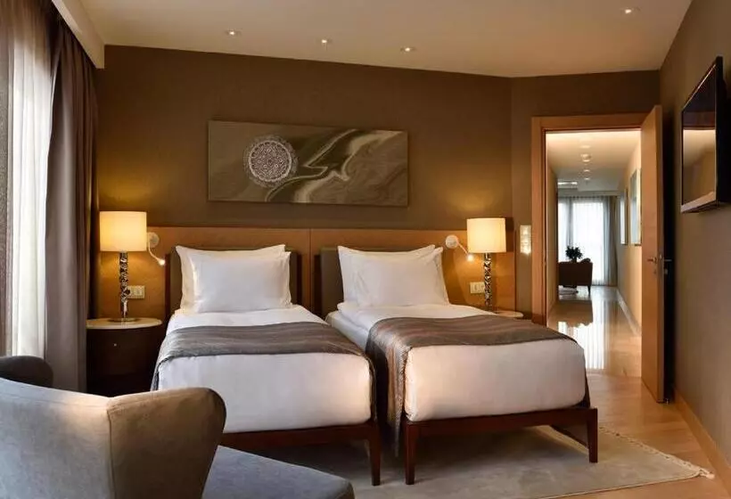 3 Bedroom Suite, Cvk Park Bosphorus Hotel Istanbul
