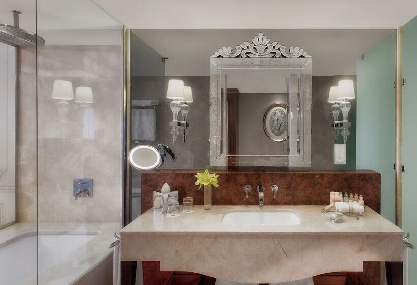 اتاق سوپریور با چشم‌انداز شهر, Cvk Park Bosphorus Hotel Istanbul