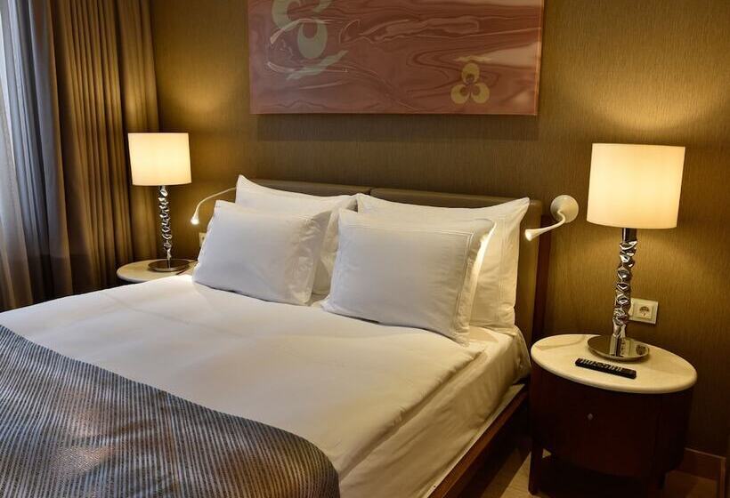 3 Bedroom Suite, Cvk Park Bosphorus Hotel Istanbul