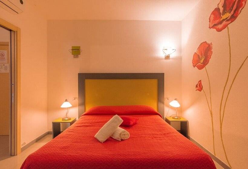 四人标准间, Delta Rooms