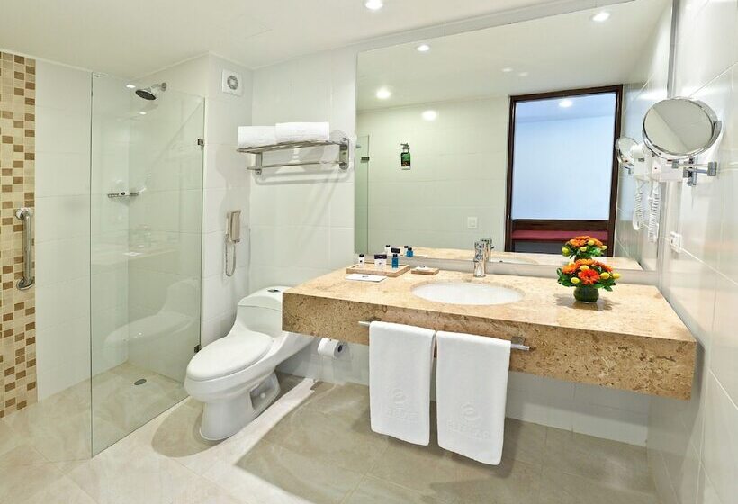 غرفة قياسية, Estelar Calle 100