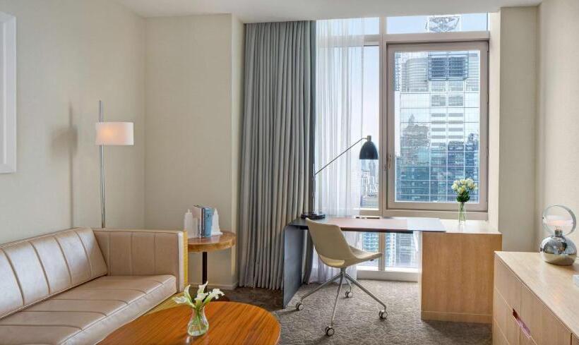 장애인을 위한 스위트, Hyatt Centric Times Square New York