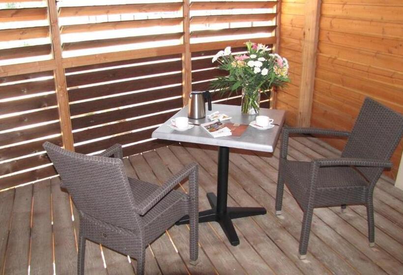 جناح مزود بجاكوزى, Ile Du Gua Suites