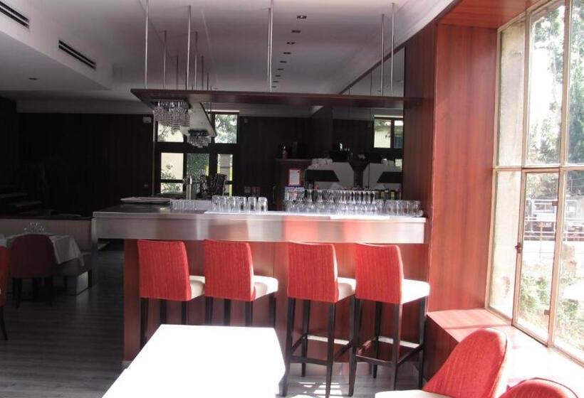 جناح مزود بجاكوزى, Ile Du Gua Suites