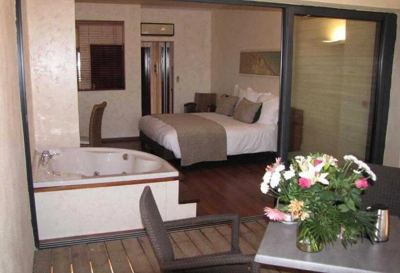 자쿠지 스위트, Ile Du Gua Suites