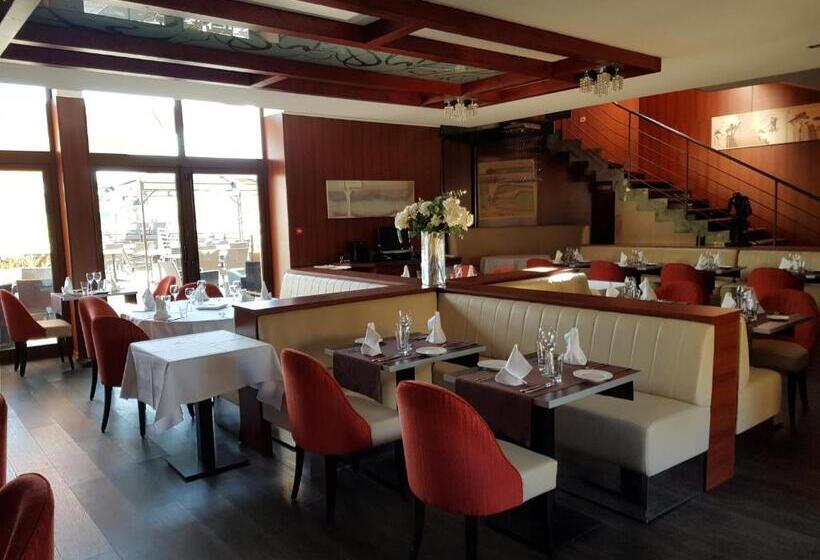 자쿠지 스위트, Ile Du Gua Suites