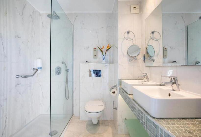 Номер Комфорт Вид на Бассейн, Kolymbia Bay Art Boutique Hotel   Adults Only