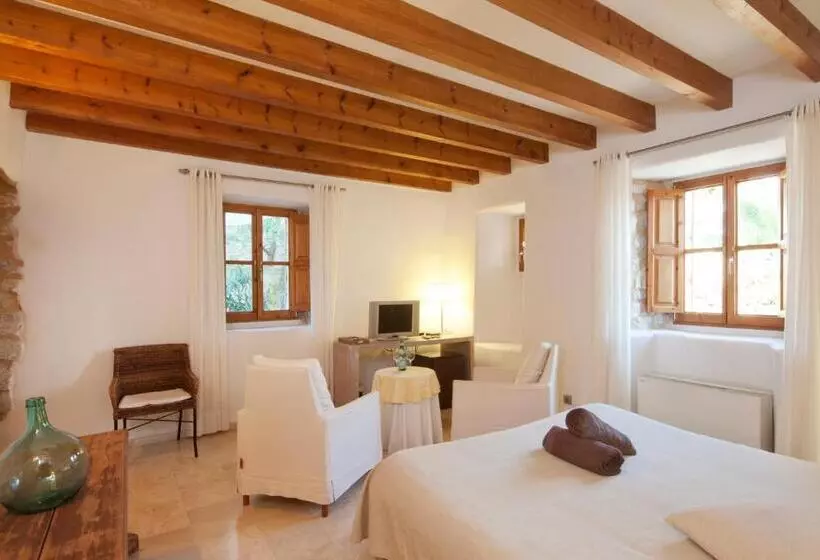 Superior Room with Terrace, Agroturismo Ses Cases De Fetget