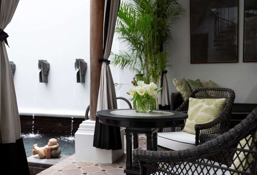 ویلای یک اتاق خوابه با استخر شنا, The Siam