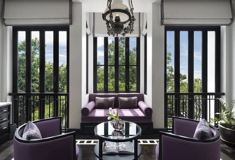 سوئیت پریمیوم, The Siam