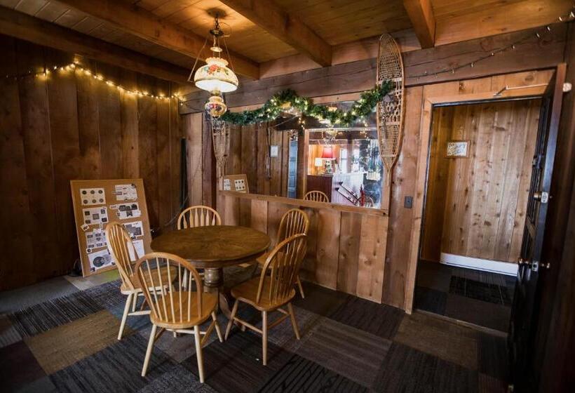 Номер Стандарт, The Viking Lodge Downtown Winter Park Colorado