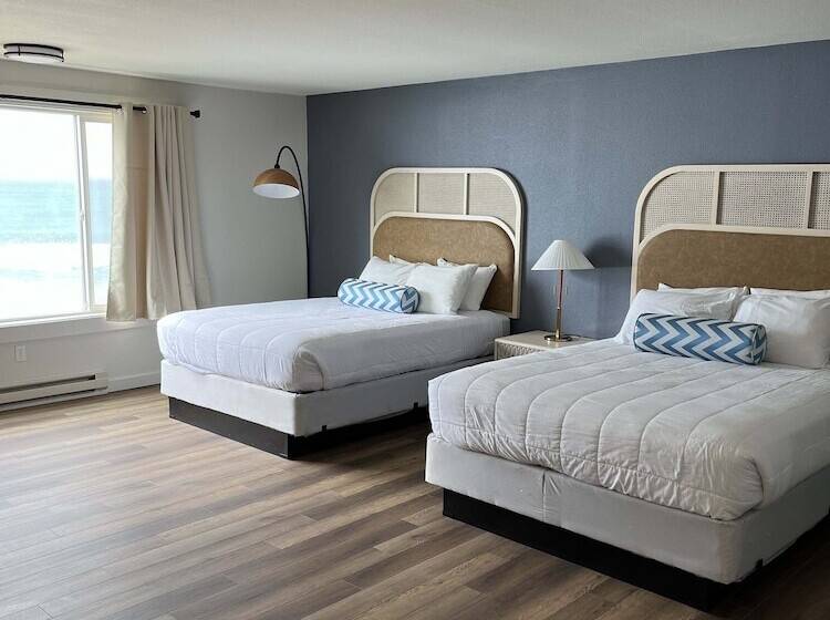 带特大床的标准间, Seagull Beachfront Inn