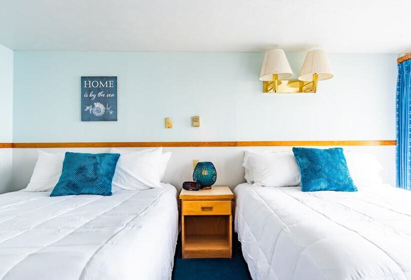 带特大床的标准间, Seagull Beachfront Inn