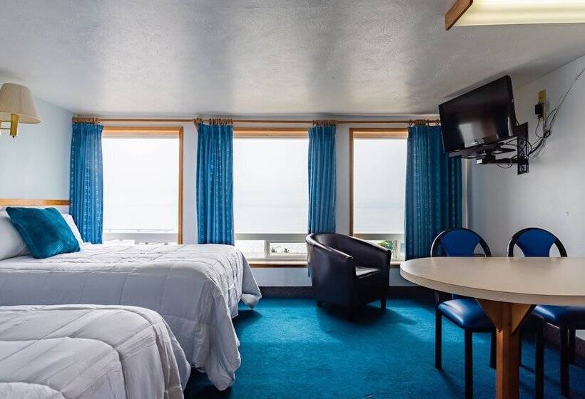 带特大床的标准间, Seagull Beachfront Inn