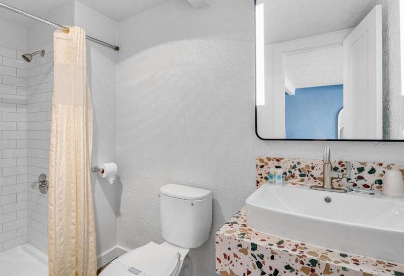 标准间, Seagull Beachfront Inn