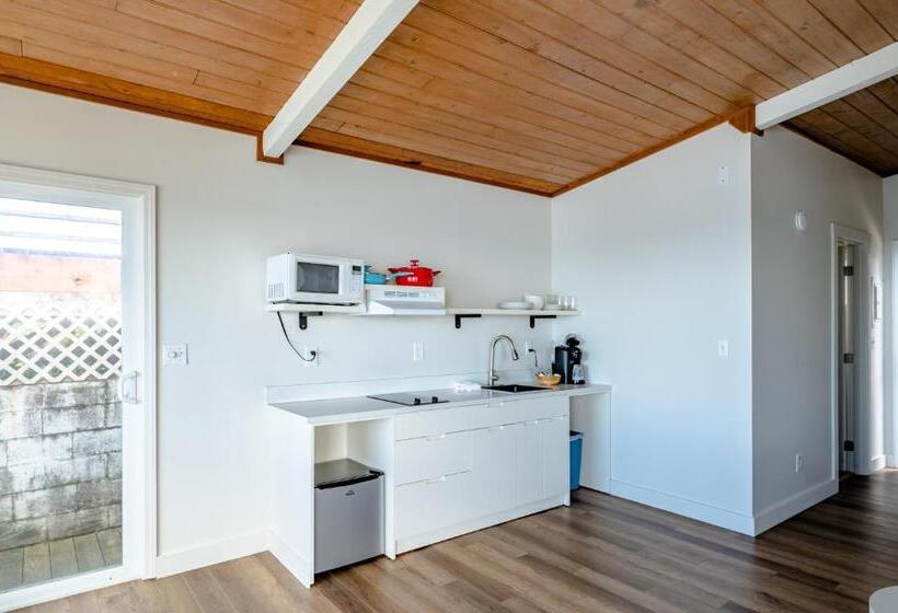 1间卧室的房子, Seagull Beachfront Inn