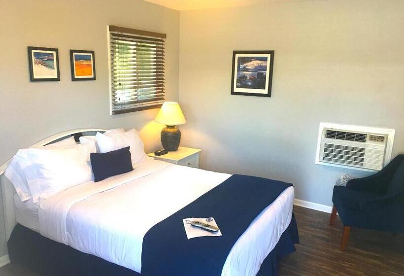 Номер Стандарт, Shorewood Inn