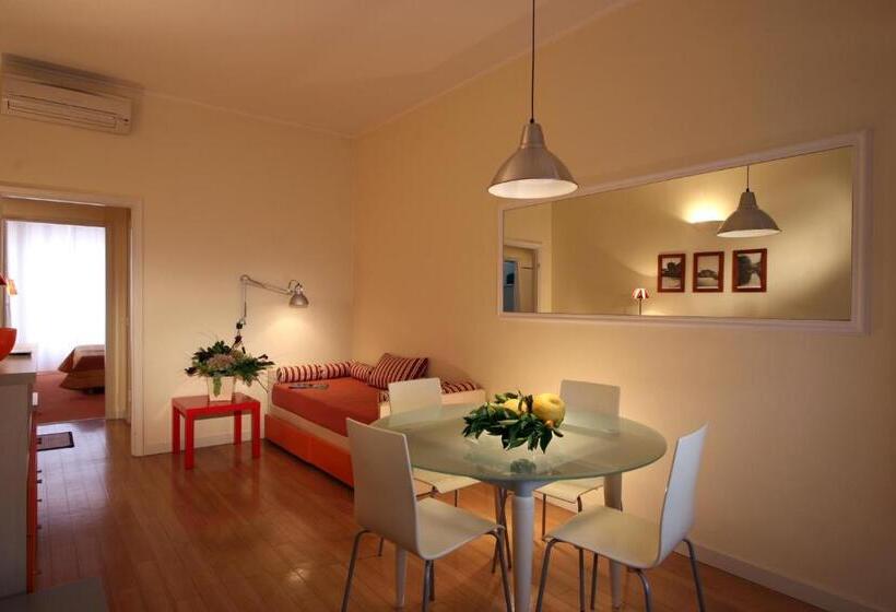 דירת משפחה, Residence Pian Della Nave