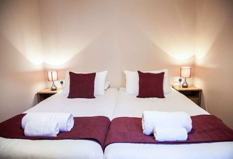 דירת שלושה חדרים, Royal Mile Accommodation