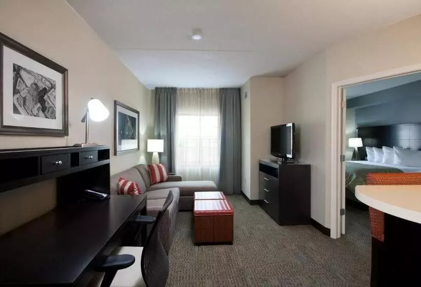 身障者適用スイートルーム, Staybridge Suites Buffalo Amherst, An Ihg