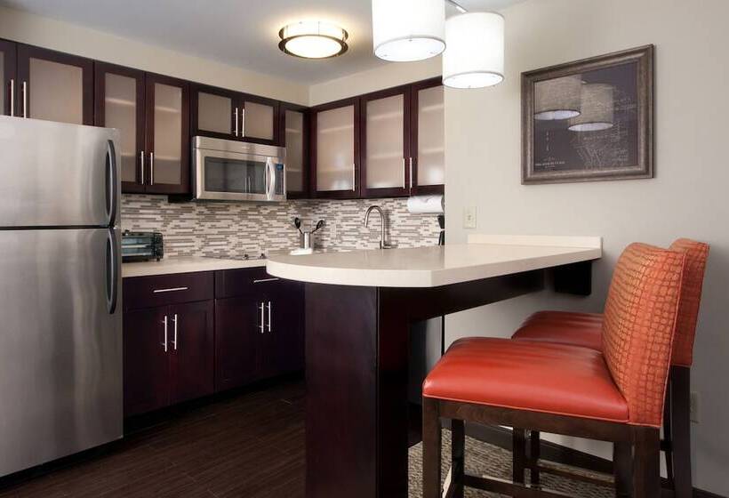 Люкс, Staybridge Suites Buffalo Amherst, An Ihg