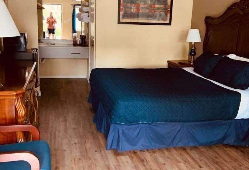 اتاق استاندارد, Branson King Resort And Suites