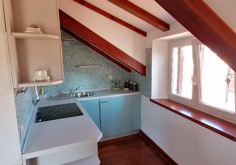 استودیوی استاندارد, Villa Sv. Petar